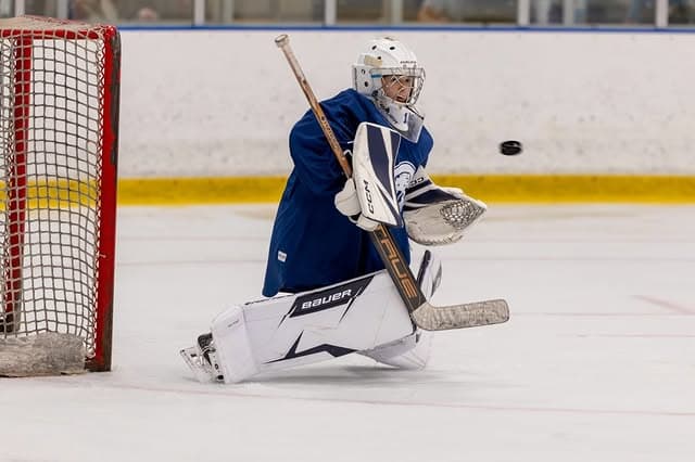 14 Minors getting ready for the Beantown Classic